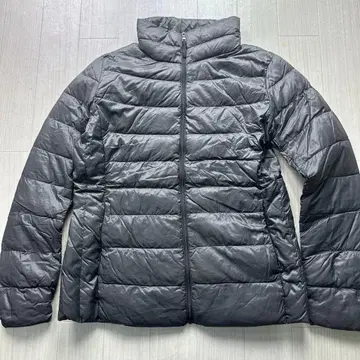 유니클로 울트라 라이트 다운 자켓 L 차콜 그레이