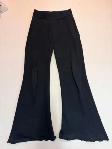 swampgod 플레어 스웨트 팬츠