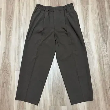 UNIQLO C 감동 턱 팬츠 S 다크 브라운