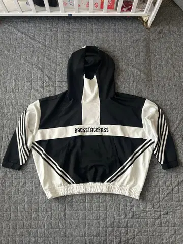 Backstagepass 오버 사이즈 후드티