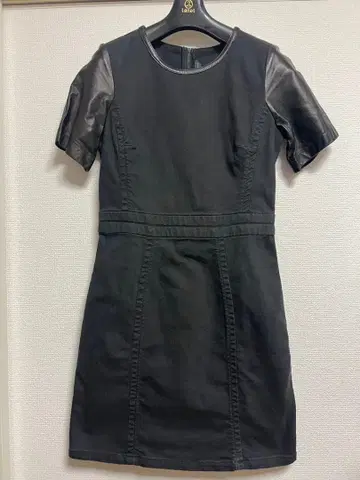 MARC BY MARC JACOBS 반팔 미니 원피스 2 블랙