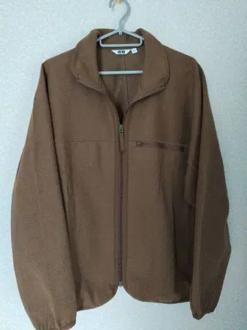 유니클로 u 브러쉬드 저지 블루종 34 브라운 S