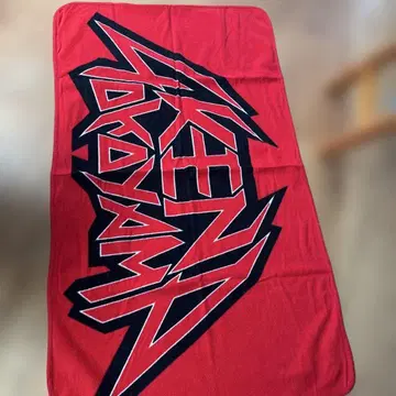 KEN YOKOYAMA 그래픽 담요 빨간색
