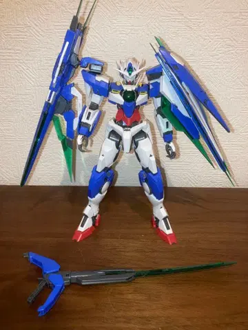 MG 1/100 더블오크 안타 풀세이버