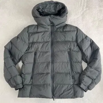 새상품급 타트라스 볼보레 다운 자켓 나일론 후드 그레이 L