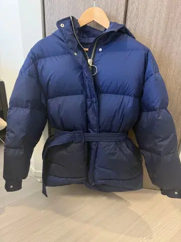 IENKI IENKI(이엔키이엔키) 후드 부착 다운 코트