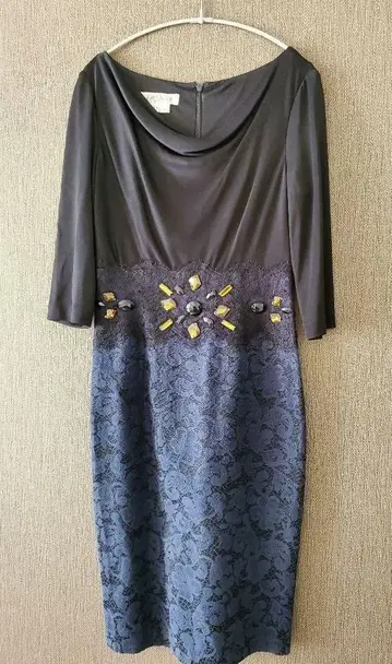 [ 새상품급 ] 정가 6만 Kay Unger 5부 소매 원피스