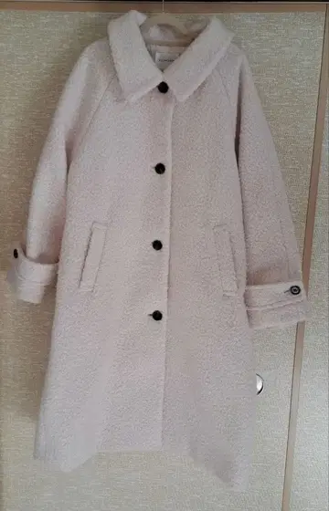 GLACIER 얇은 화이트 보아 롱 코트