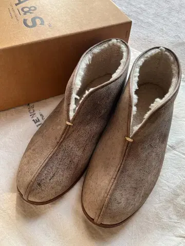 ARTS&SCIENCE Mouton Booty 어그 부츠