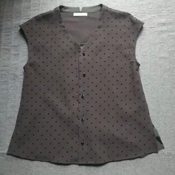 다크 브라운 도트 베스트 M-L