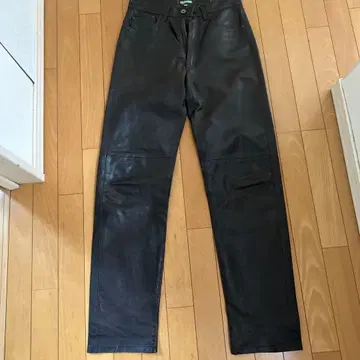 폴 스미스 다크 브라운 가죽 팬츠