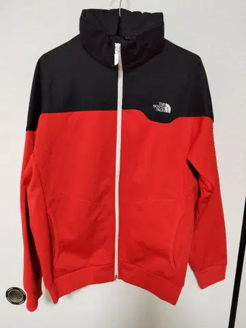 THE NORTH FACE NT61845 빨검 점퍼