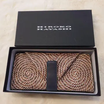 HIROKO HAYASHI 장지갑