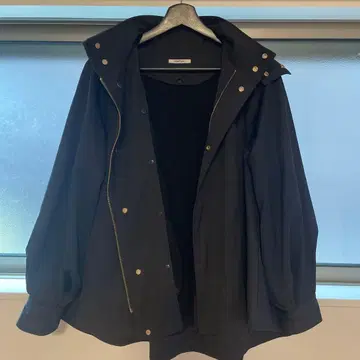 Emma Taylor 블랙 3way 플레어 마운틴 파카