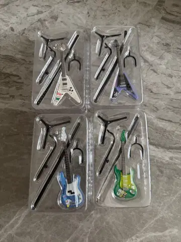 산리오 캐릭터즈 락 모노