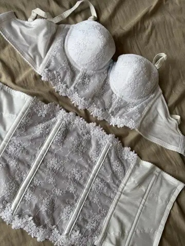 [Wacoal] 브라이덜 이너 C70