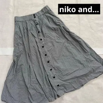 niko and - 플레어 스커트 블랙/화이트 체크