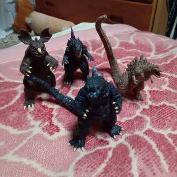 hg 고질라 피규어 세트