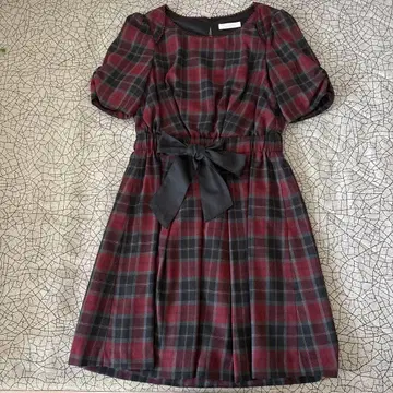Feroux 빨검 체크 퍼프 슬리브 원피스 리본 포함