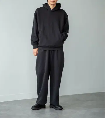 [블랙 S] 유니클로 C 맨투맨 와이드 팬츠