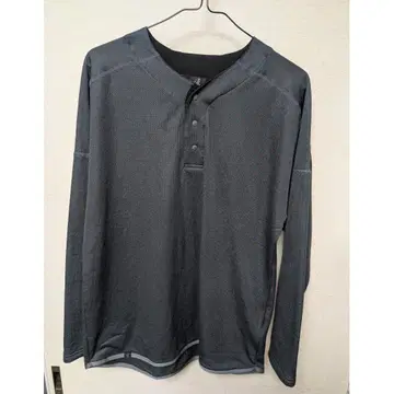 료 octa 티셔츠 헨리넥 octa