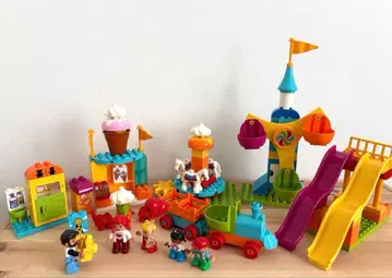 LEGO 레고듀플로 커다란 놀이공원 10840 말 한 마리만 결품