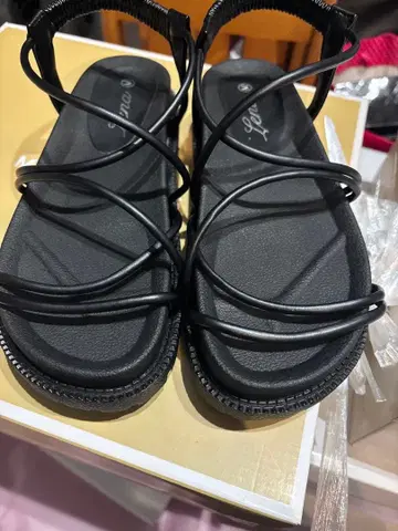 Lana 블랙 스트랩 샌들 새상품 M 사이즈