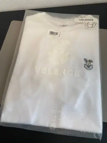 VELENCE 화이트 T셔츠 BrightWin XS 사이즈
