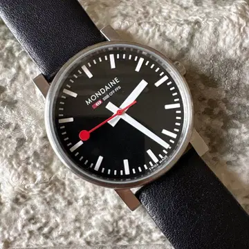 MONDAINE 쿼츠 손목시계 [ 새상품급 ]