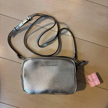 빅토리아 시크릿 실버 숄더백
