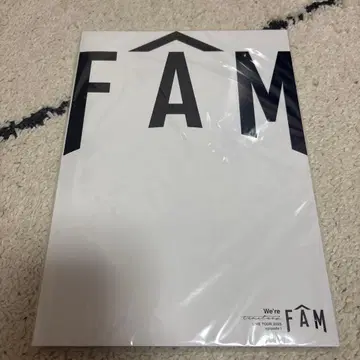 We're timelesz LIVE TOUR 2025 팜플렛