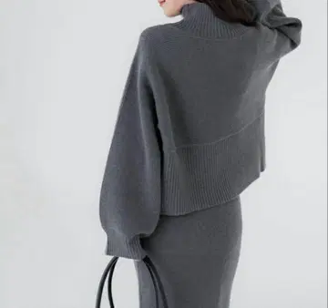 coca 그레이 하이넥 니트 셋업