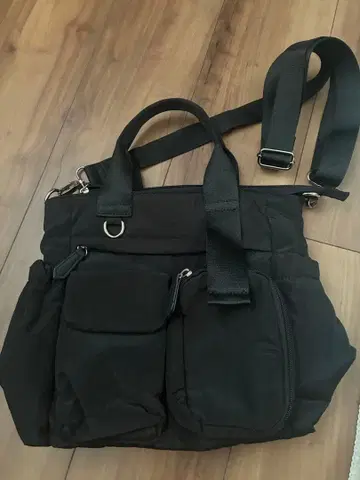 DISCOAT/ 유틸리티 퍼프 토트백 블랙