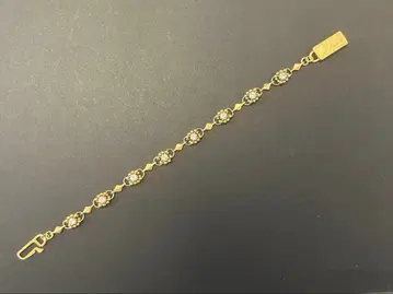 Soierie 소와리 골드 비쥬 팔찌