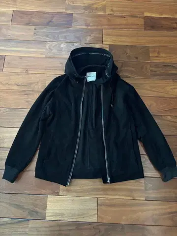 버팔로 봅스 블랙 후드 부착 점퍼