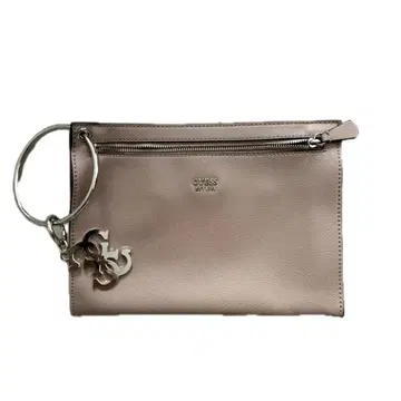 GUESS 클러치백 핑크 참 복조리 포함