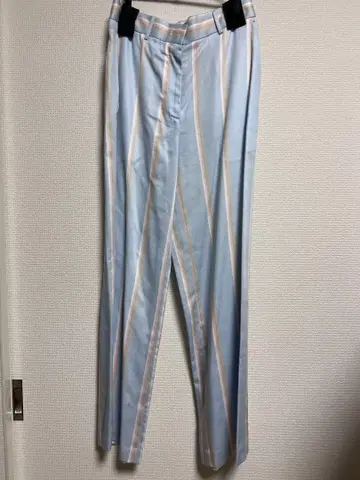 DES PRES 스카이블루 스트라이프 와이드 팬츠