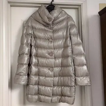 헬레노 라이트 다운 코트