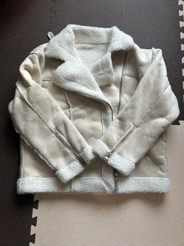 아이보리 무스탕 코트 자켓