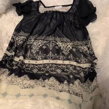 any SiS (애니시스) 프릴 달린 반팔