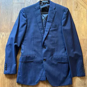 네이비 핀스트라이프 테일러드 자켓