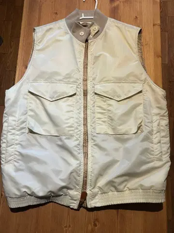 EDIFICE 아이보리 다운 베스트 L