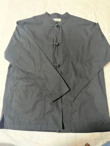 [ 새상품급 ] BEAUTY&YOUTH 블랙 긴팔 셔츠