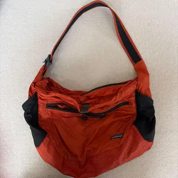 Patagonia 숄더백 오렌지