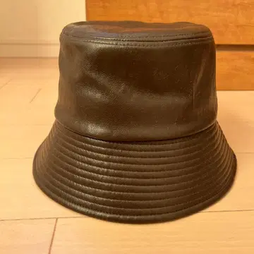 다크 브라운 버킷햇 합성 피혁