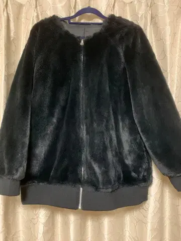 GU 지유 인조 모피 리브 블루종 블랙 XL 사이즈