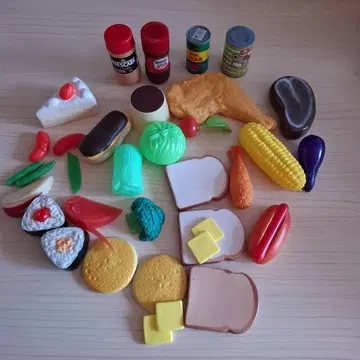 헤이세이 레트로 토이로얄 파티 퀸 외 소꿉놀이