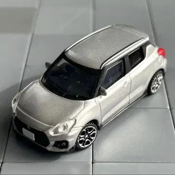 스즈키 스위프트 스포츠 1/64 토이즈 캐빈