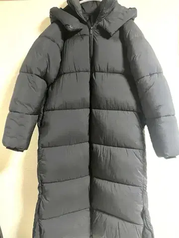 블랙 롱 다운 자켓 후드 부착 ZARA 자라
