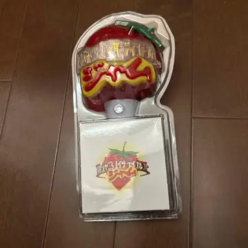 KAKAN'S ENTERTAINMENT 딸기 응원봉